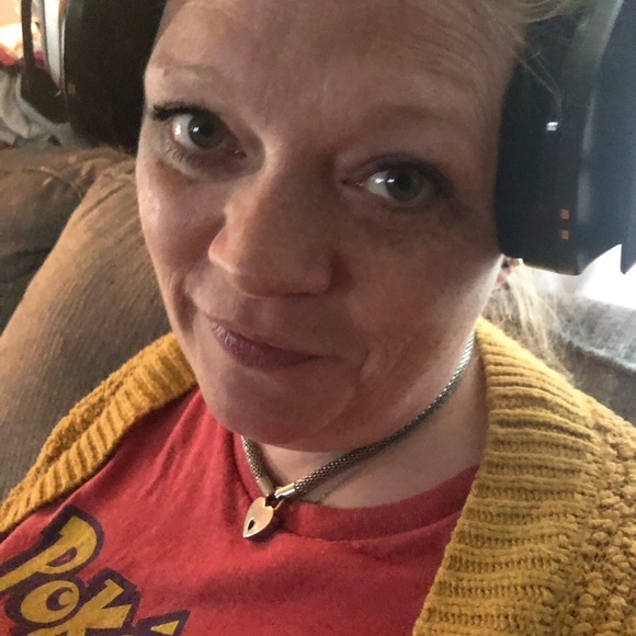 Meet your Posher, Kendra - Picture 6 of 10